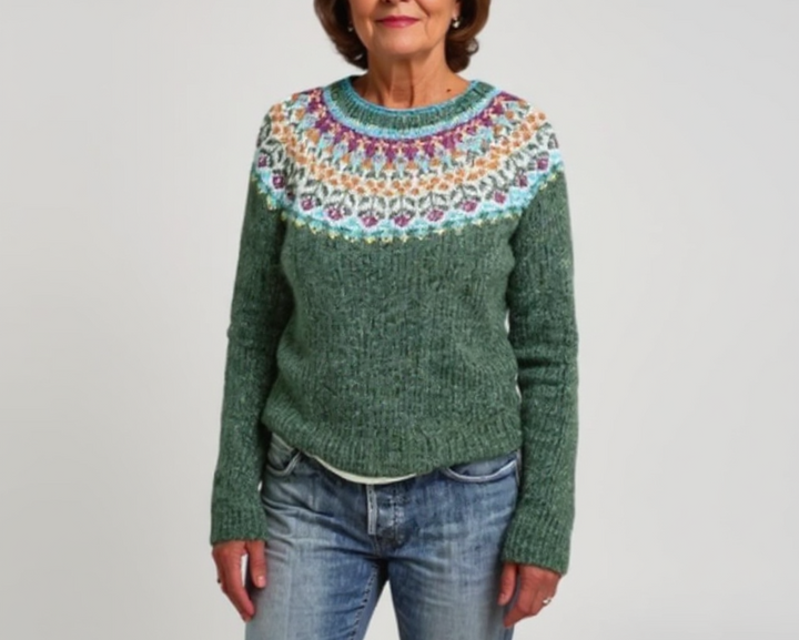 Maeve – Sweater with Nordic Yoke in Fir