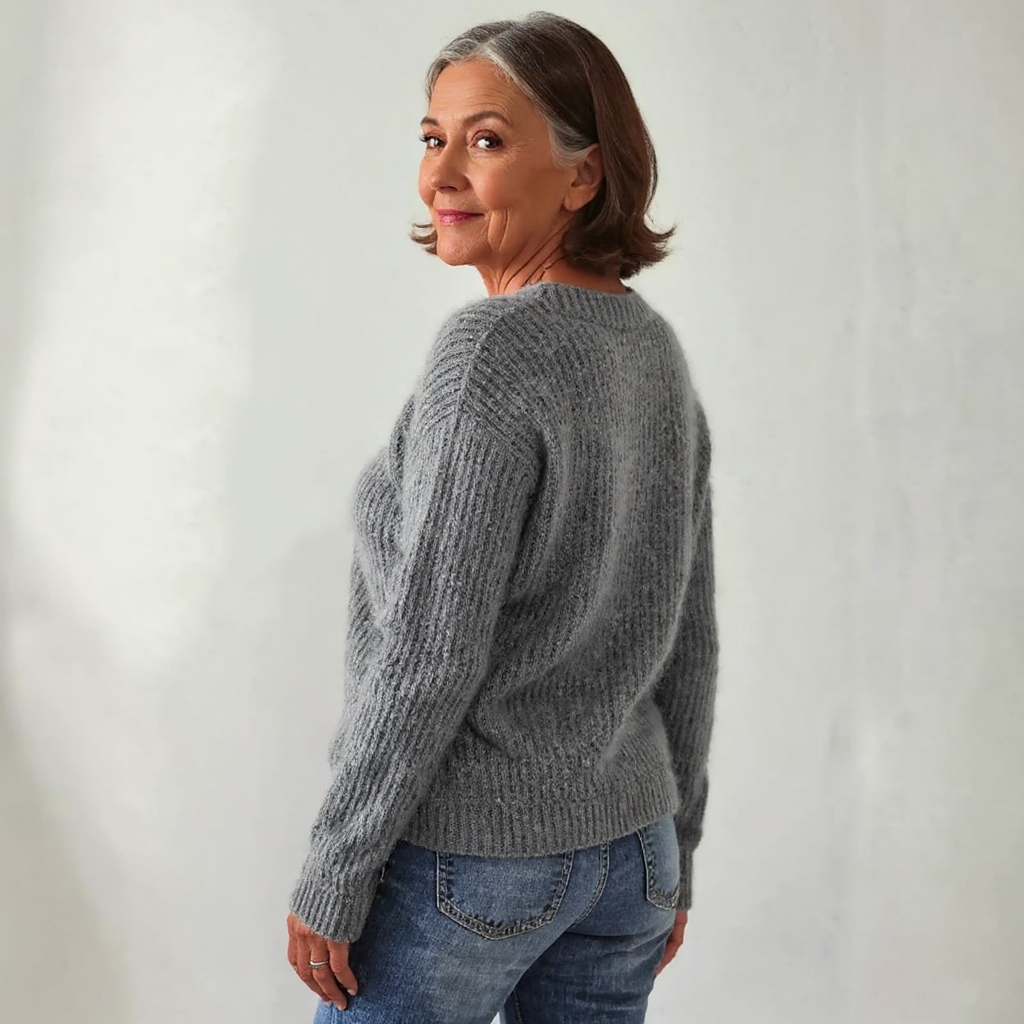 Lois – Sweater with Sheep in Grey