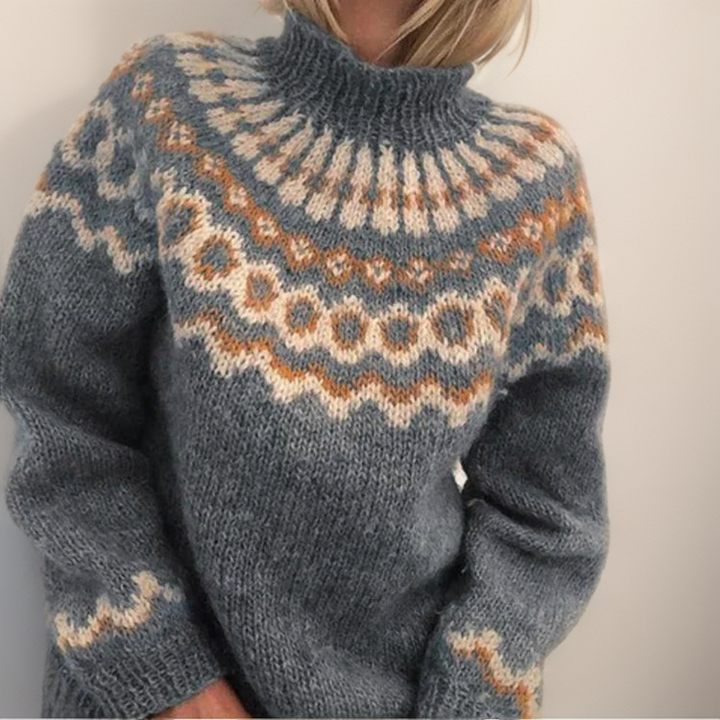 Gemma – Turtleneck Sweater in Nordic Pattern