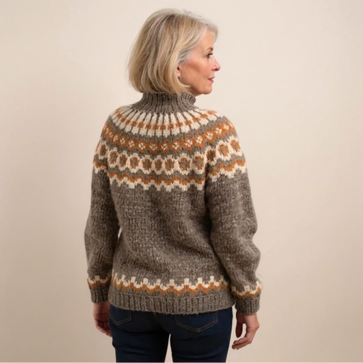 Gemma – Turtleneck Sweater in Nordic Pattern