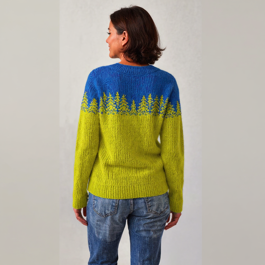 Dora – Sweater with Firs in Lime