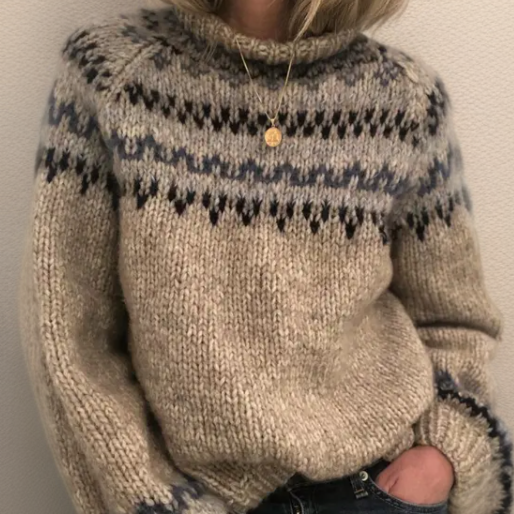 Lena – Sweater with Nordic Yoke in Beige
