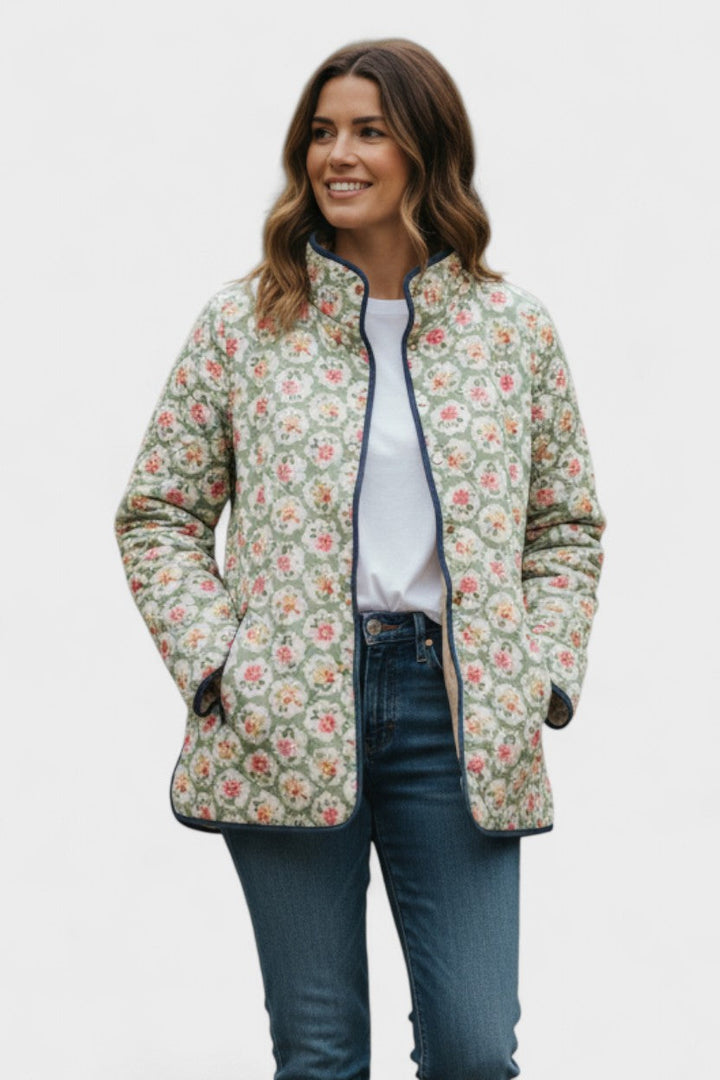 Hollis – Quilted Jacket with Roses on Sage