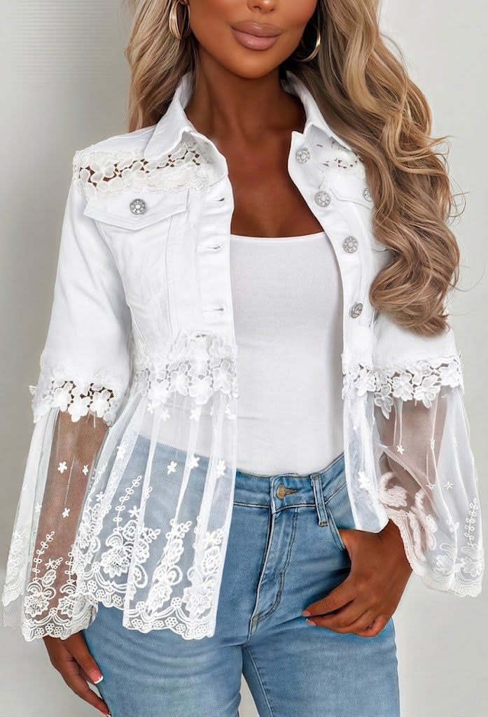 Women's short white jacket with openwork flounce